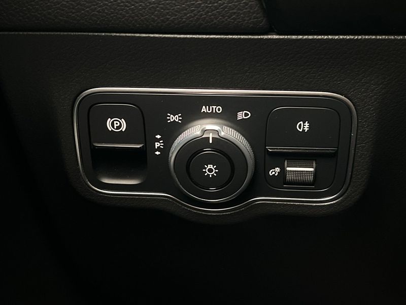 Mercedes GLA35 AMG bild 18