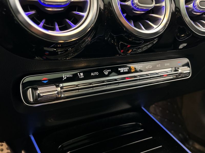 Mercedes GLA35 AMG bild 30