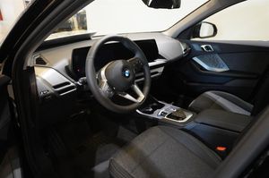 BMW 120 bild 2