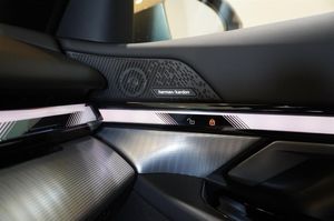 BMW i5 bild 13