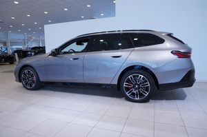 BMW i5 bild 6