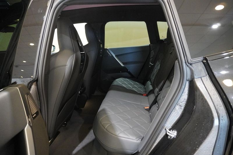 BMW iX bild 9