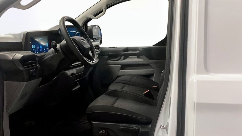 Ford Custom bild 7