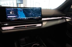 BMW i5 bild 7
