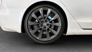 Tesla Model S bild 9