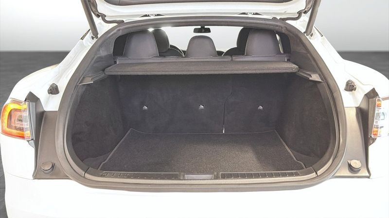 Tesla Model S bild 10