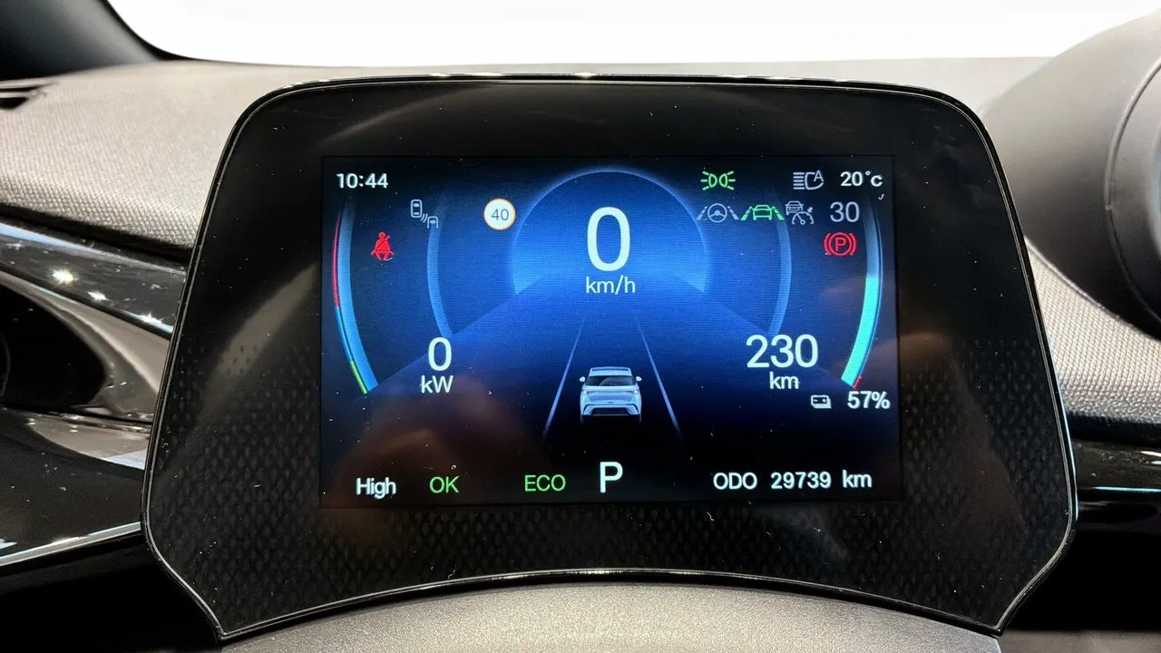 Vehicle image 20