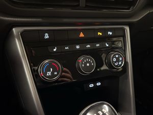 Volkswagen T-Roc bild 19
