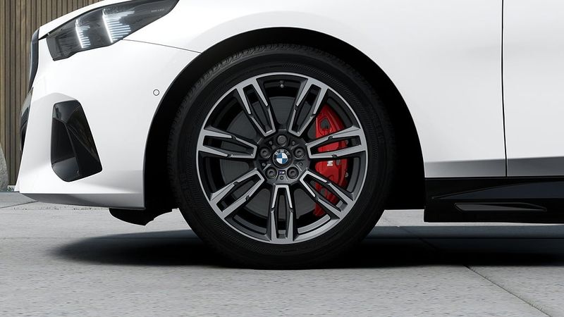 BMW i5 bild 7