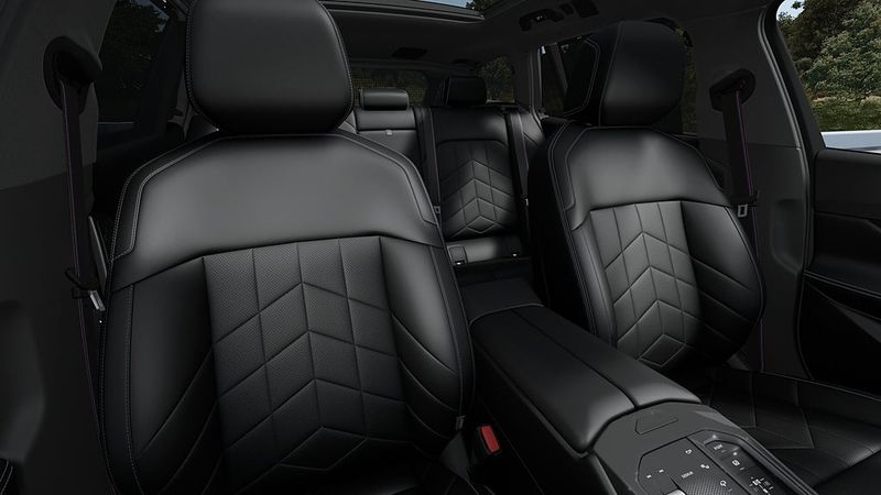 BMW i5 bild 10