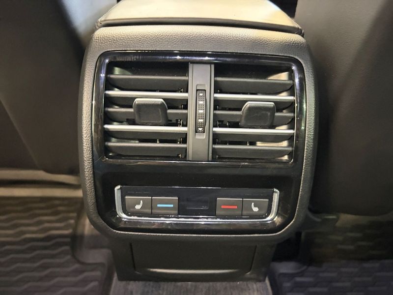 Volkswagen Passat bild 20