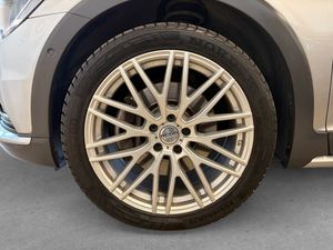 Volkswagen Passat bild 8