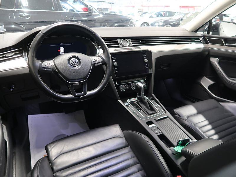 Volkswagen Passat bild 18