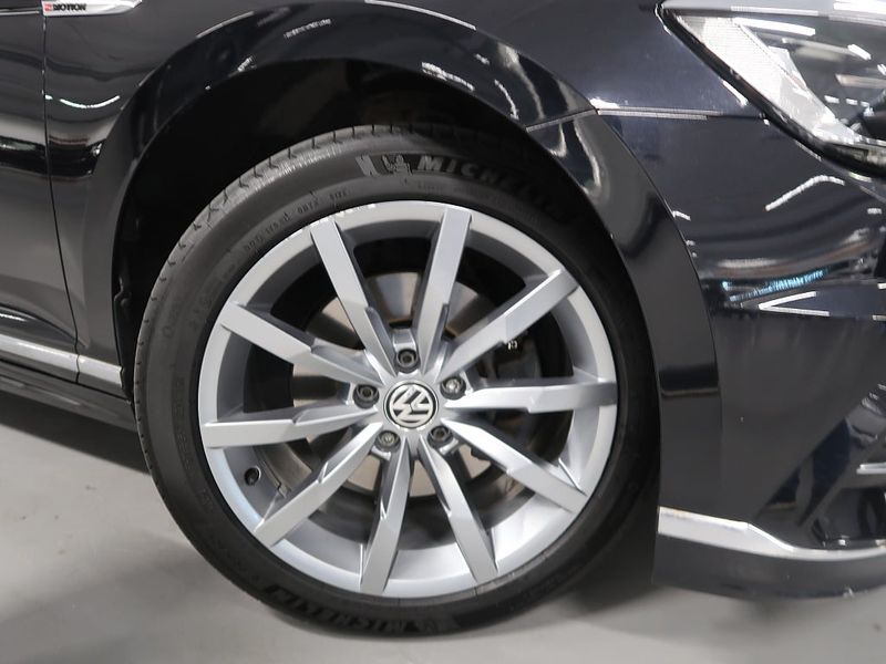 Volkswagen Passat bild 12
