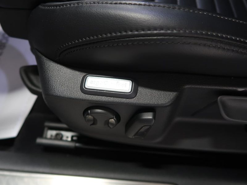 Volkswagen Passat bild 20