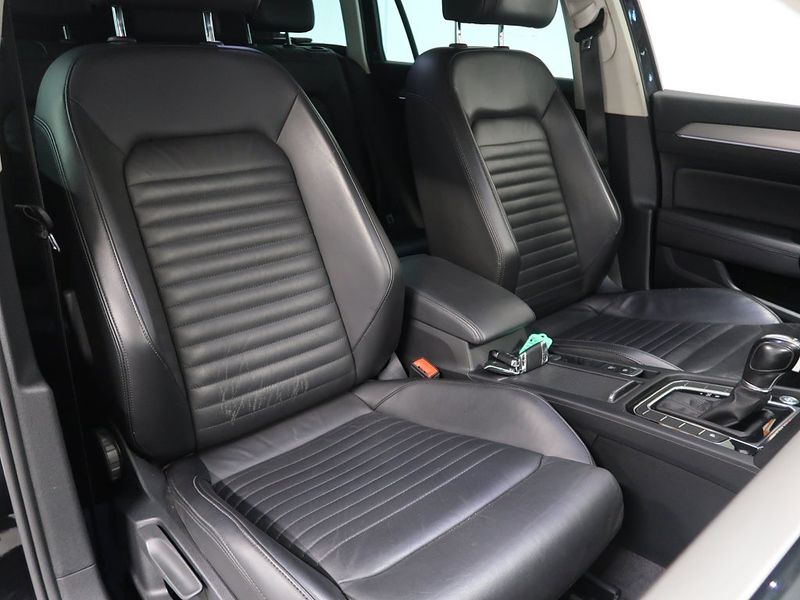 Volkswagen Passat bild 22