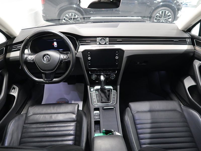 Volkswagen Passat bild 23