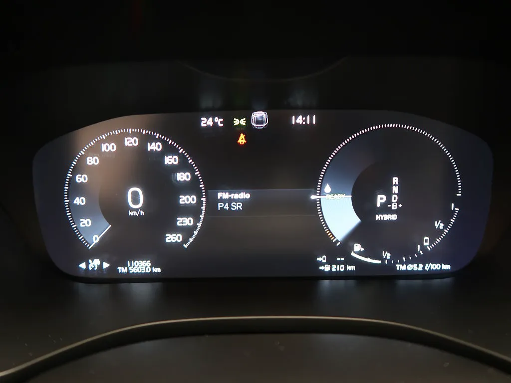 Vehicle image 24