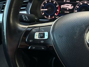 Volkswagen Passat bild 20