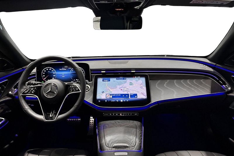 Mercedes E300 bild 9