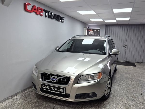 Volvo V70 D3 MOMENTUM AUTOMAT VÄRMARE P-SENSORER 3ÄG 163HK - 2011