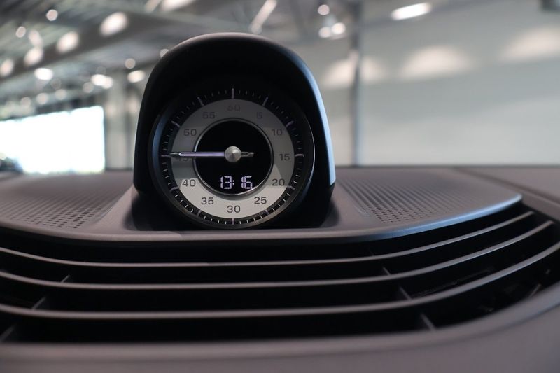 Porsche Taycan bild 17