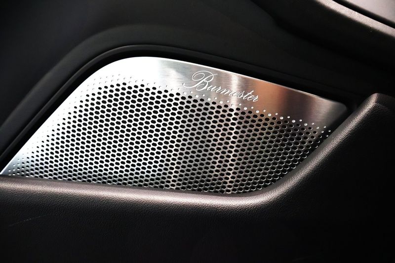 Porsche Taycan bild 21
