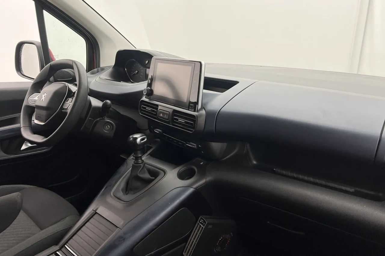 Vehicle image 31