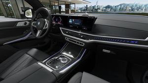 BMW X7 bild 13