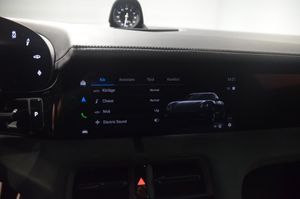 Porsche Taycan bild 17