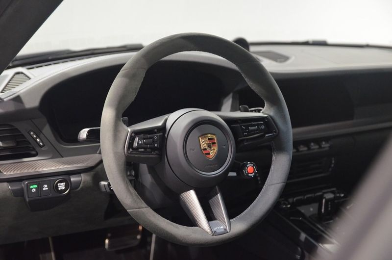 Porsche 992 bild 13