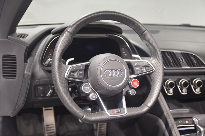 Audi R8 bild 14