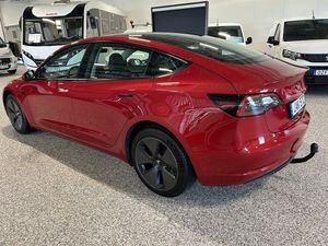 Tesla Model 3 bild 2