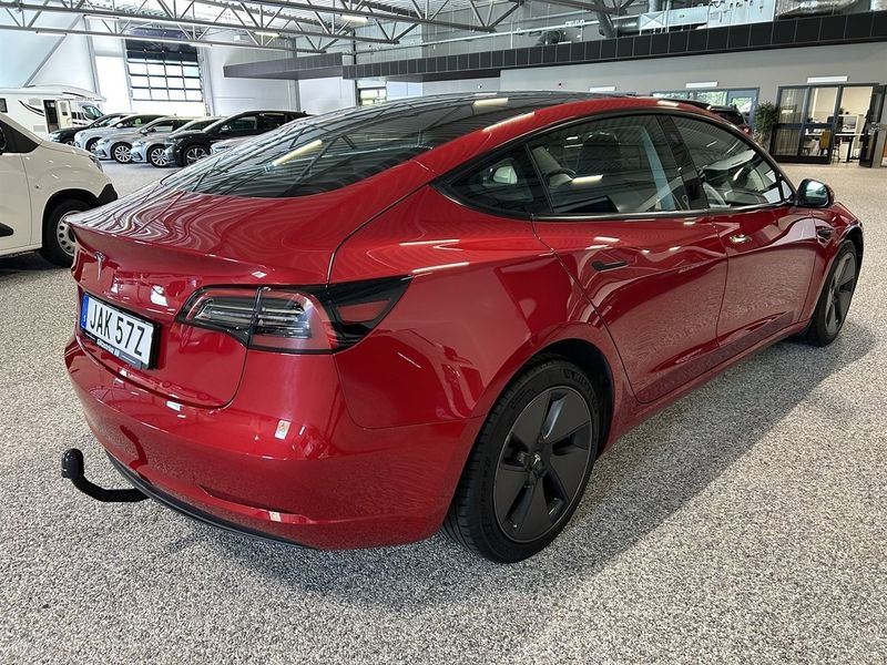 Tesla Model 3 bild 4