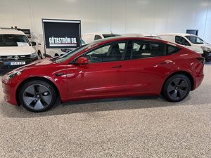 Tesla Model 3 bild 8