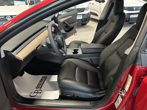 Tesla Model 3 bild 10