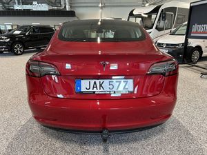 Tesla Model 3 bild 3