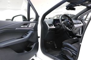 BMW 230 bild 11