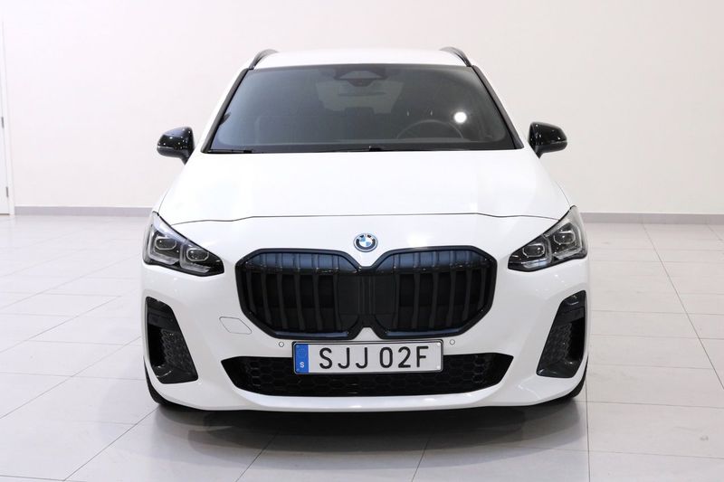 BMW 230 bild 8