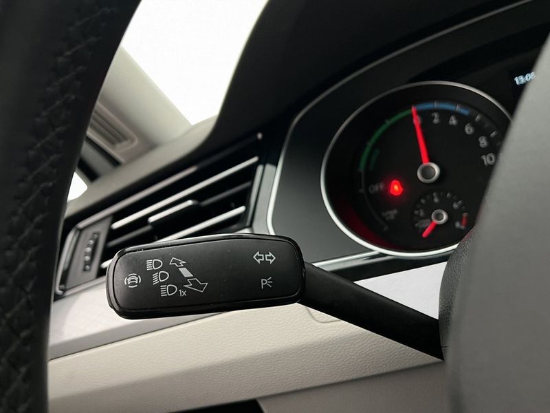 Volkswagen Passat bild 28