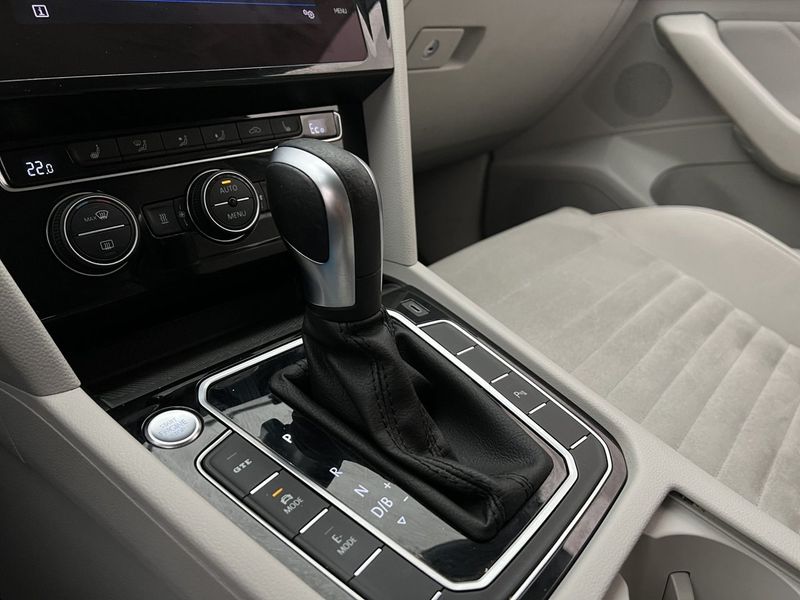 Volkswagen Passat bild 22