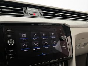 Volkswagen Passat bild 16