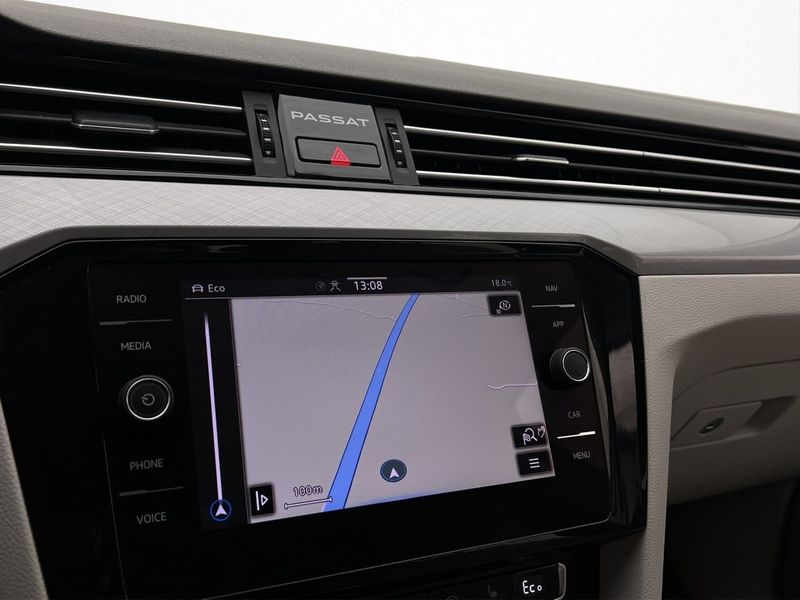 Volkswagen Passat bild 19