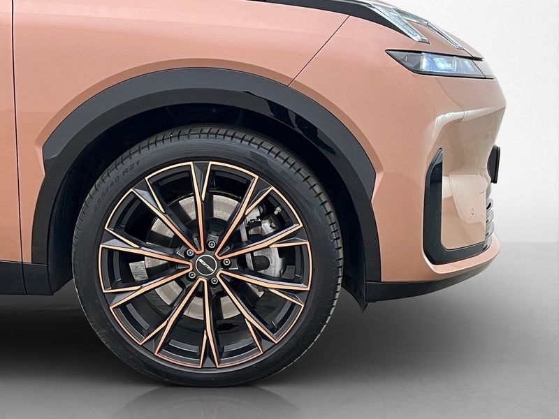 Lynk & Co 08 bild 37