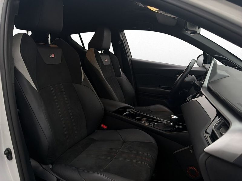Toyota C-HR bild 9