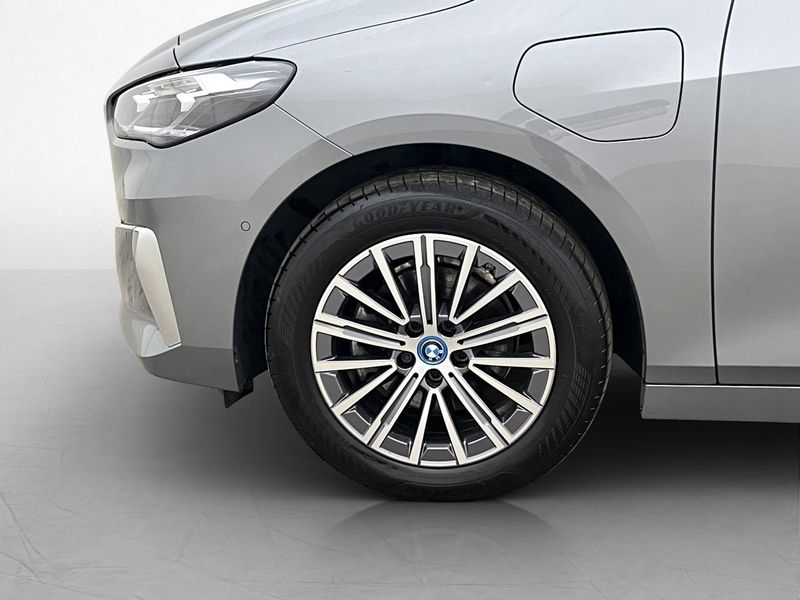 BMW 225 bild 28