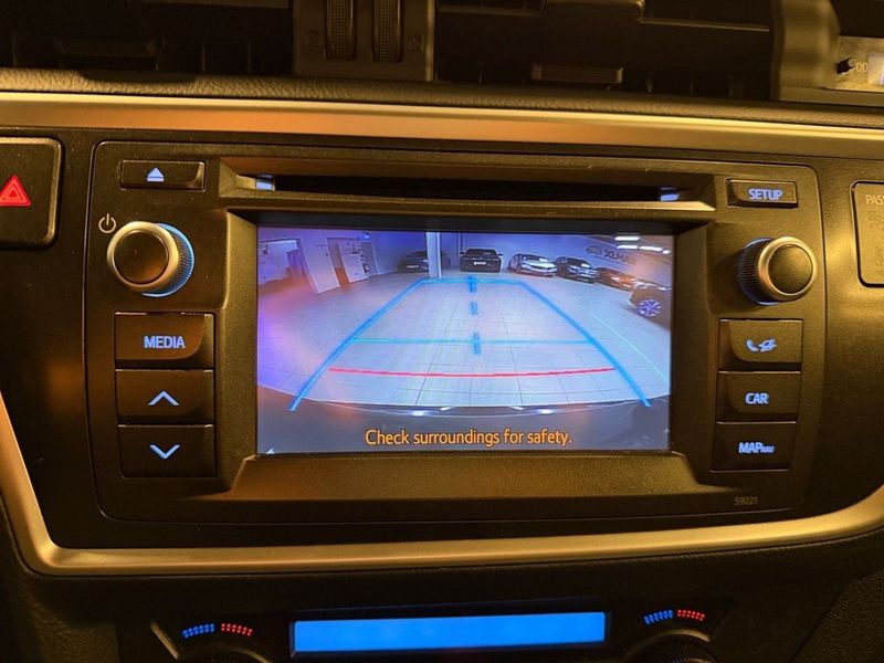 Toyota Auris bild 19