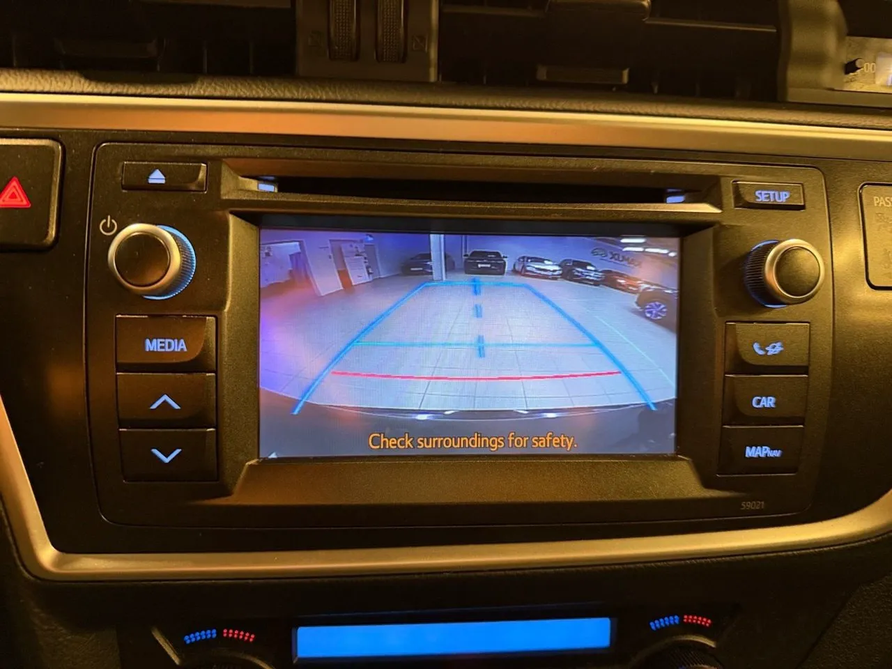 Vehicle image 18
