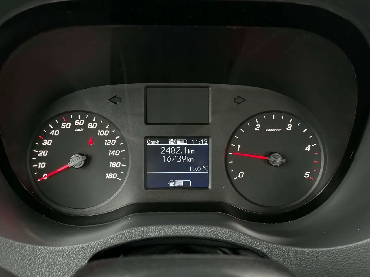 Vehicle image 22