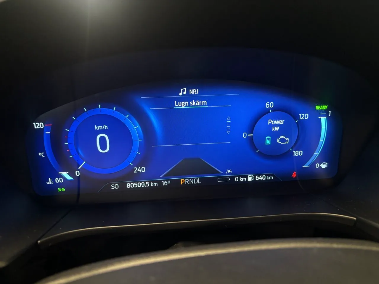 Vehicle image 17